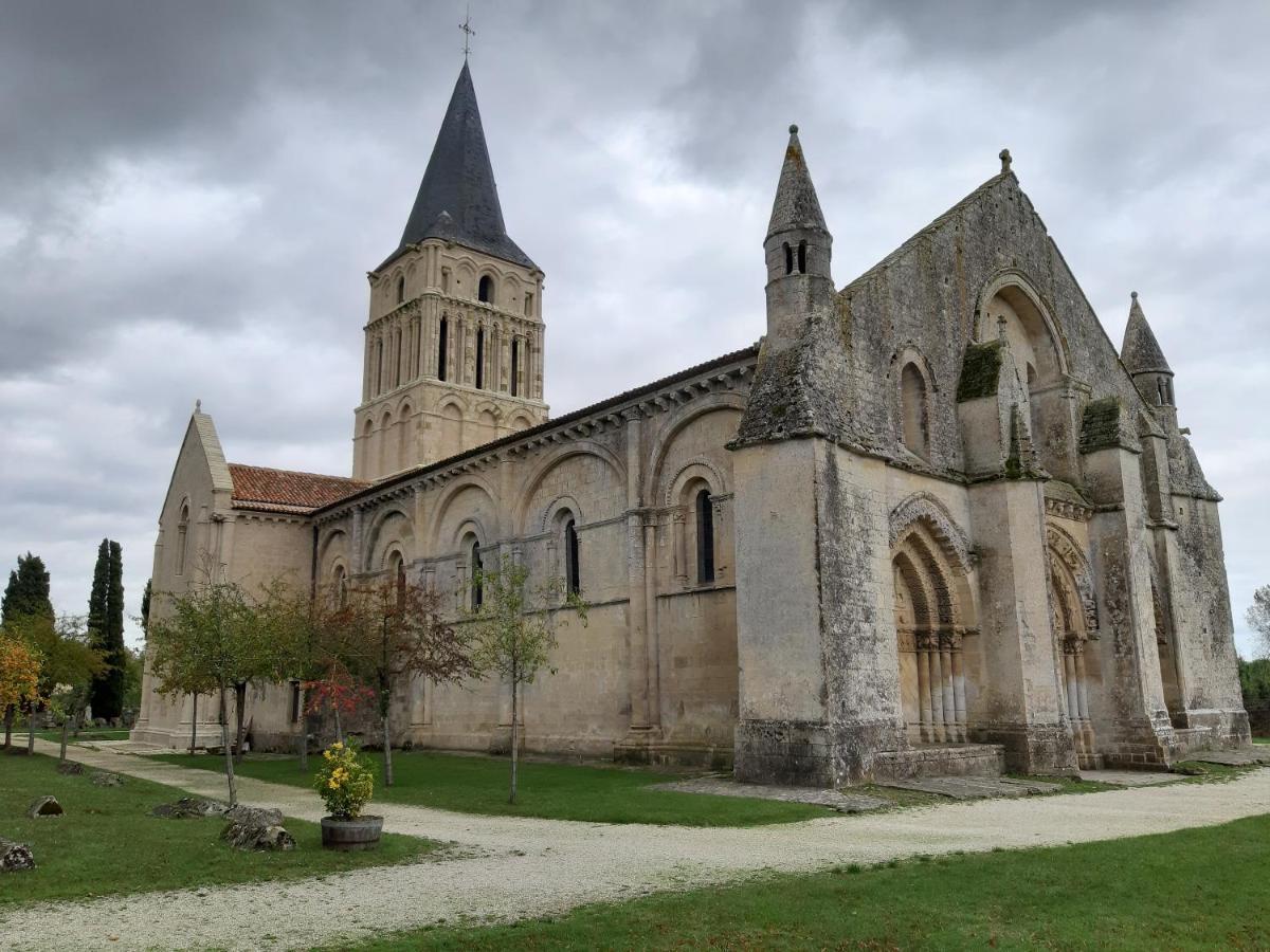 Les Volets Verts Aulnay Aulnay  Exteriör bild